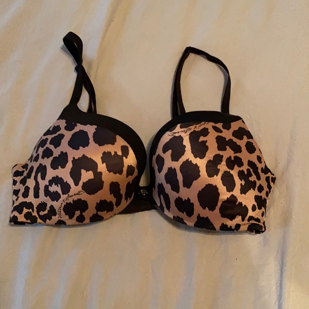 VS push up bra